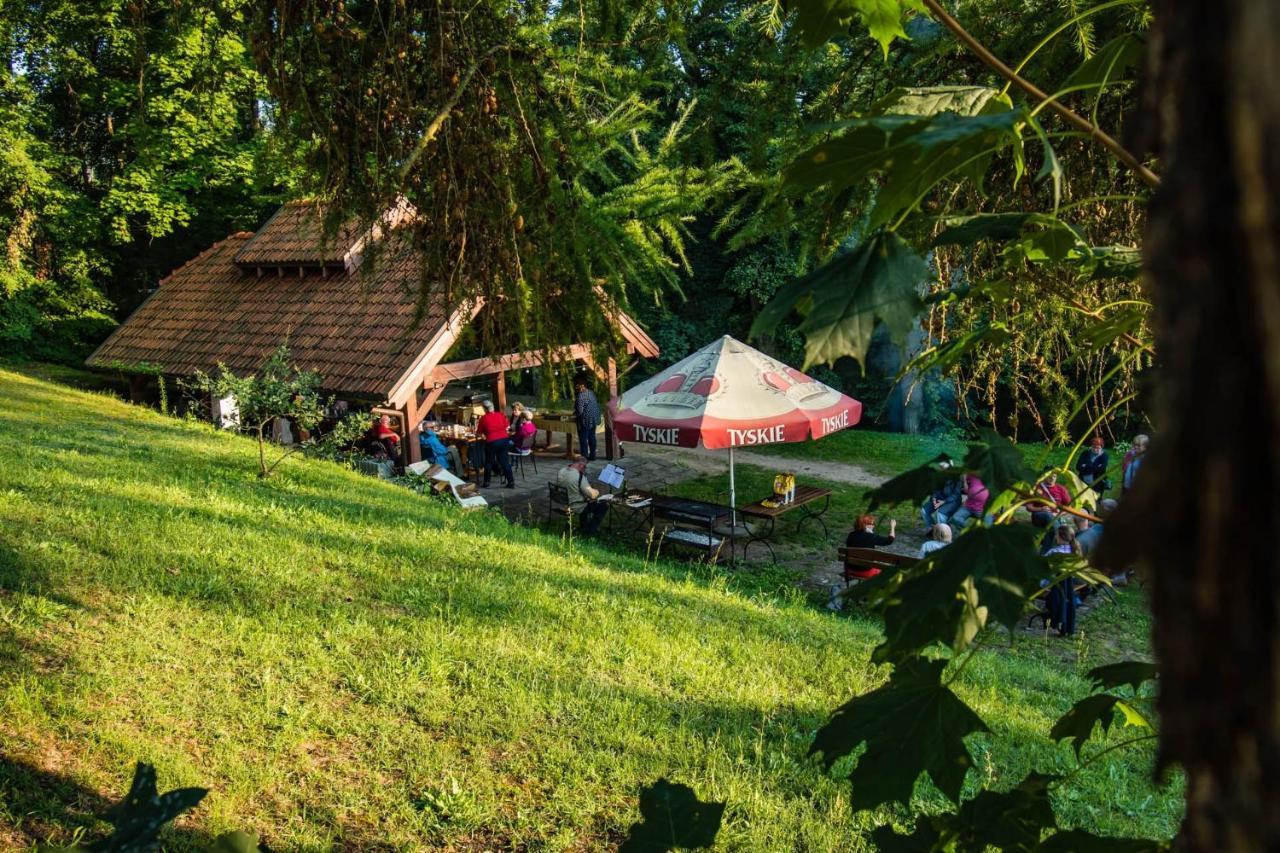 Kompleks Wypoczynkowo-Konferencyjny Mazur-Syrenka Krutyń المظهر الخارجي الصورة